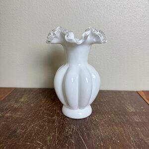 Fenton Milk Glass Melon Ribbed Vase with Ruffled Clear Edge‎ Flower Vase